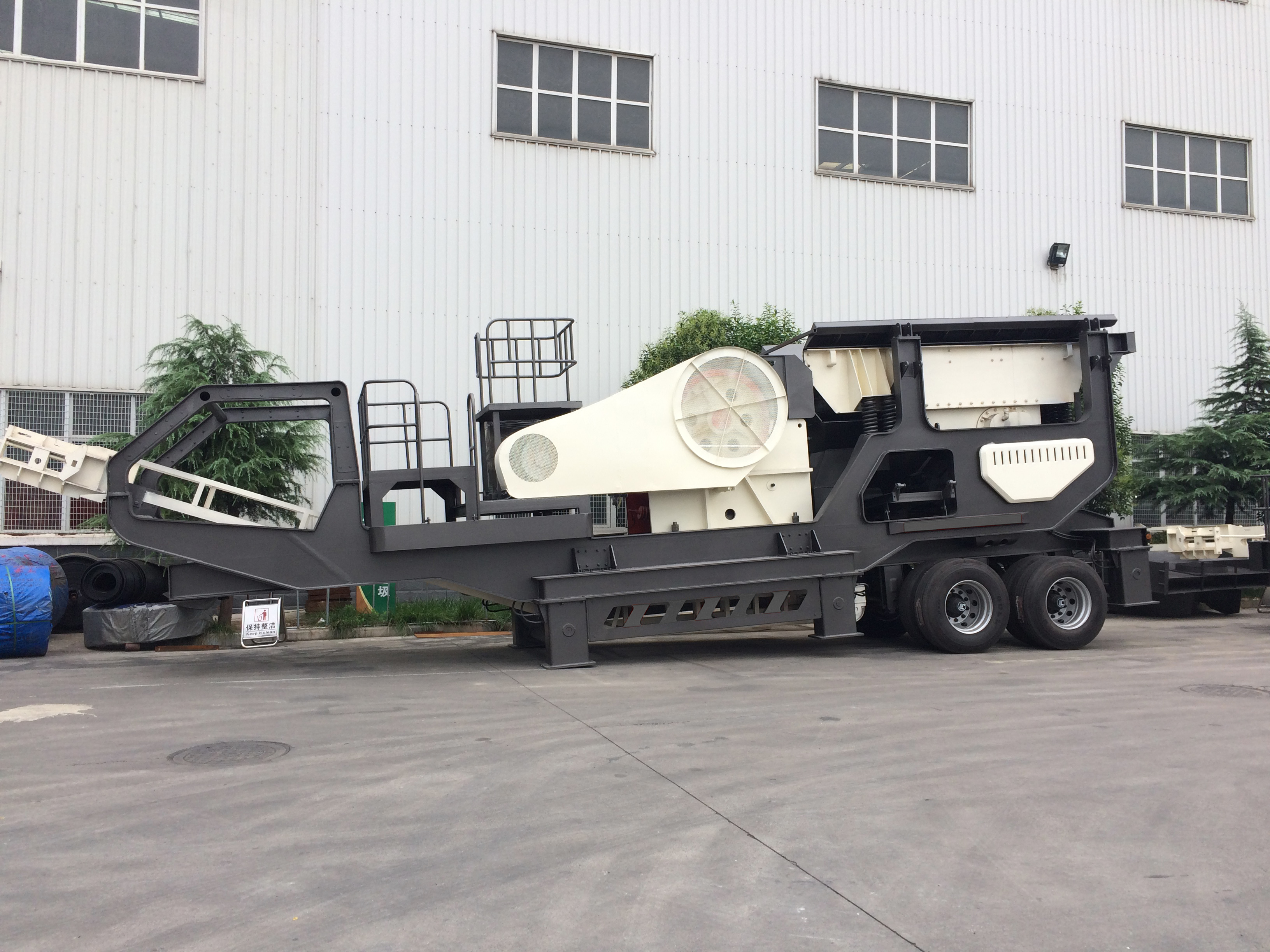 Mobile Jaw Crusher