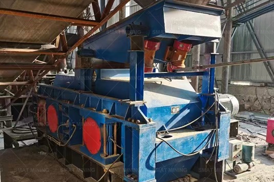 25TPH Roller Crusher for River Stone to Sand in China (2)